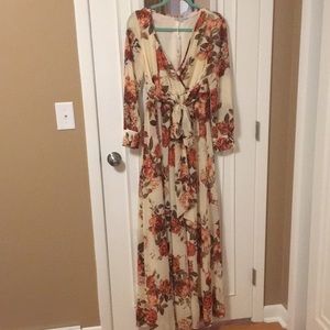 NWT Baltic Born Lydia Maxi- Cranberry Floral